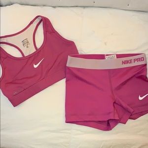 XS Nike Pro Set Pink